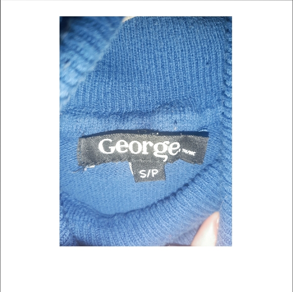 Small blue turtleneck george - Picture 10 of 10